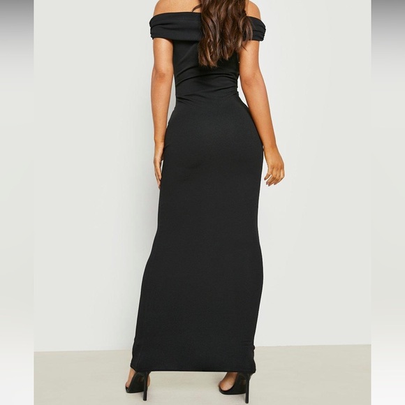 Off the shoulder maxi - Picture 2 of 8